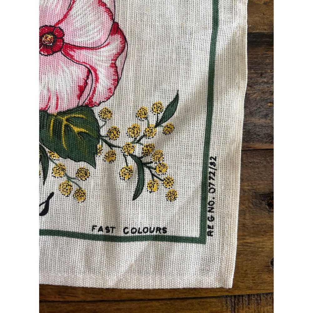NEIL Tea Towel 1999 Calendar Australian Wildflowers Vintage OS Cream Linen - Picture 5 of 7